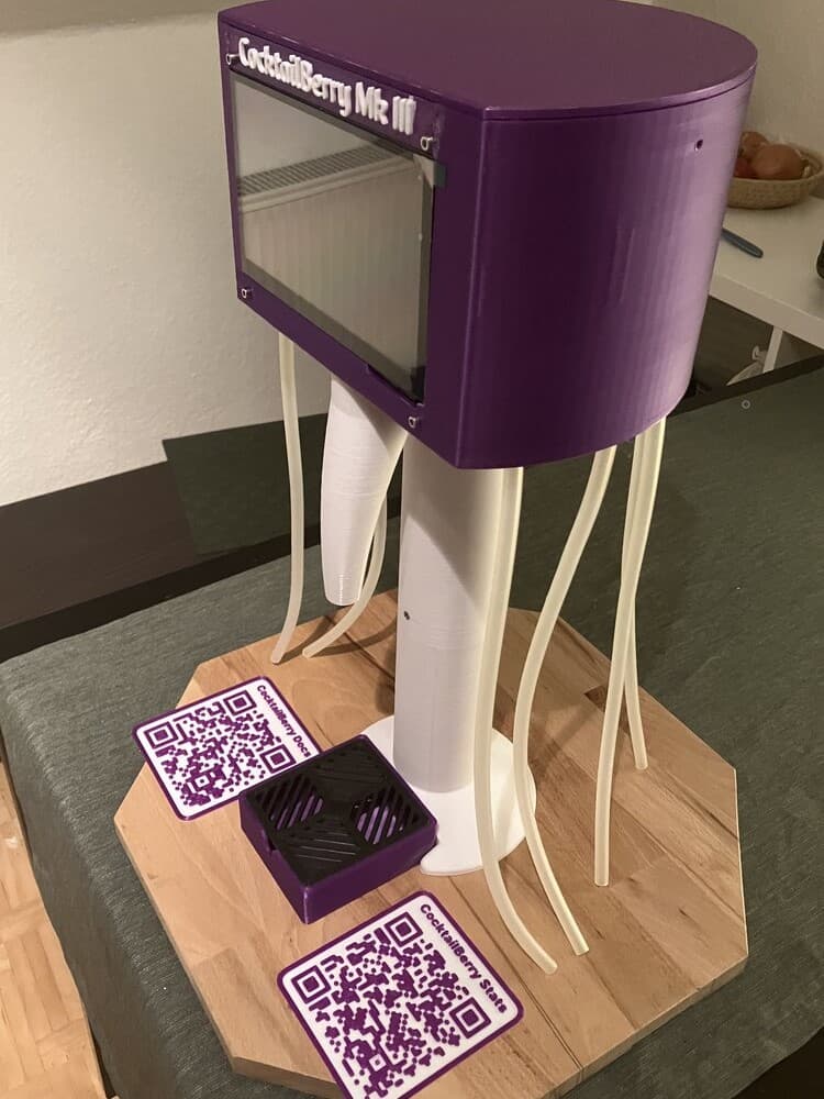 DIY cocktail machine "CBMK3" built with CocktailBerry software on a Raspberry Pi